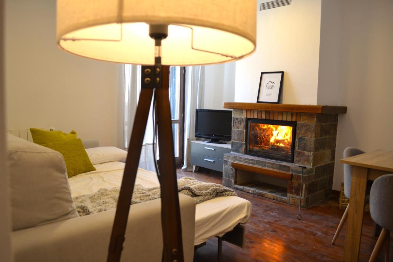 Modern Apartament De Muntanya Amb Llar De Foc By Rural D'Aneu Esterri d'Àneu Buitenkant foto